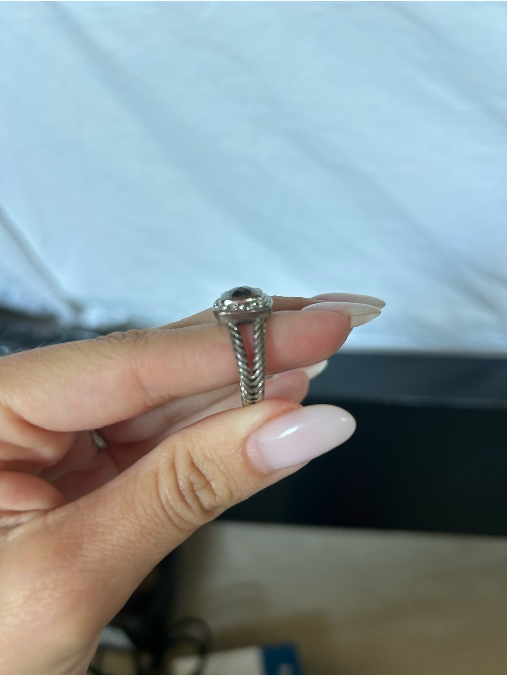 David Yurman Silver Cable Halo Ring with Prasiolite center stone - Picture 7 of 10